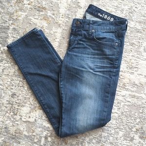 Women's Gap skinny jeans 27/4r